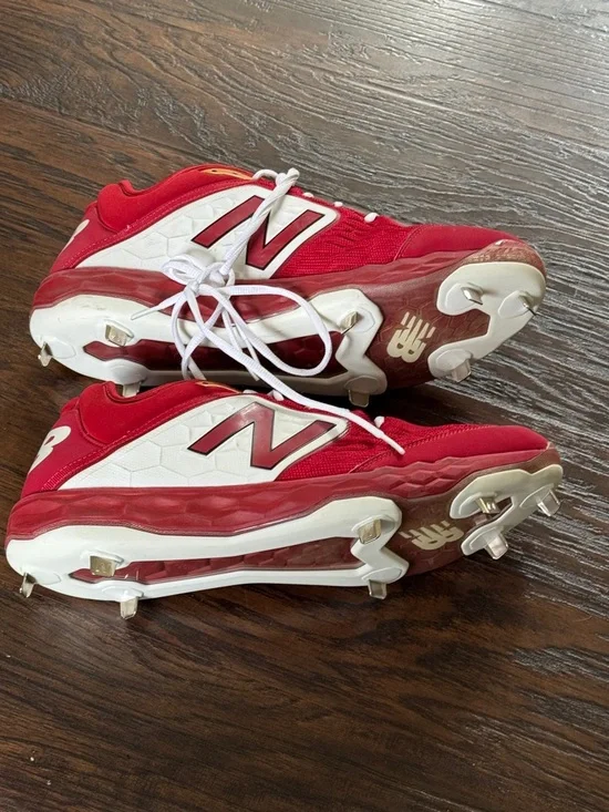 New Balance Red and White  Baseball ⚾️ Athletic Cleats Shoes - Picture 6 of 10